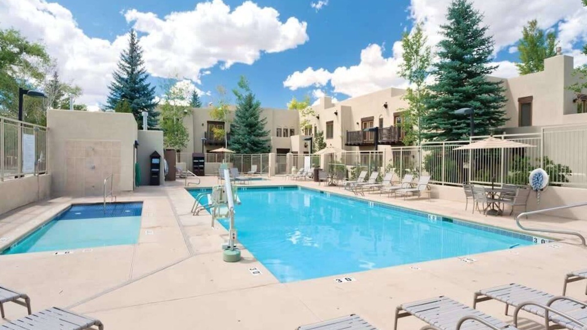 Taos Condo | CW Taos Resort | Studio Balcony Suite
