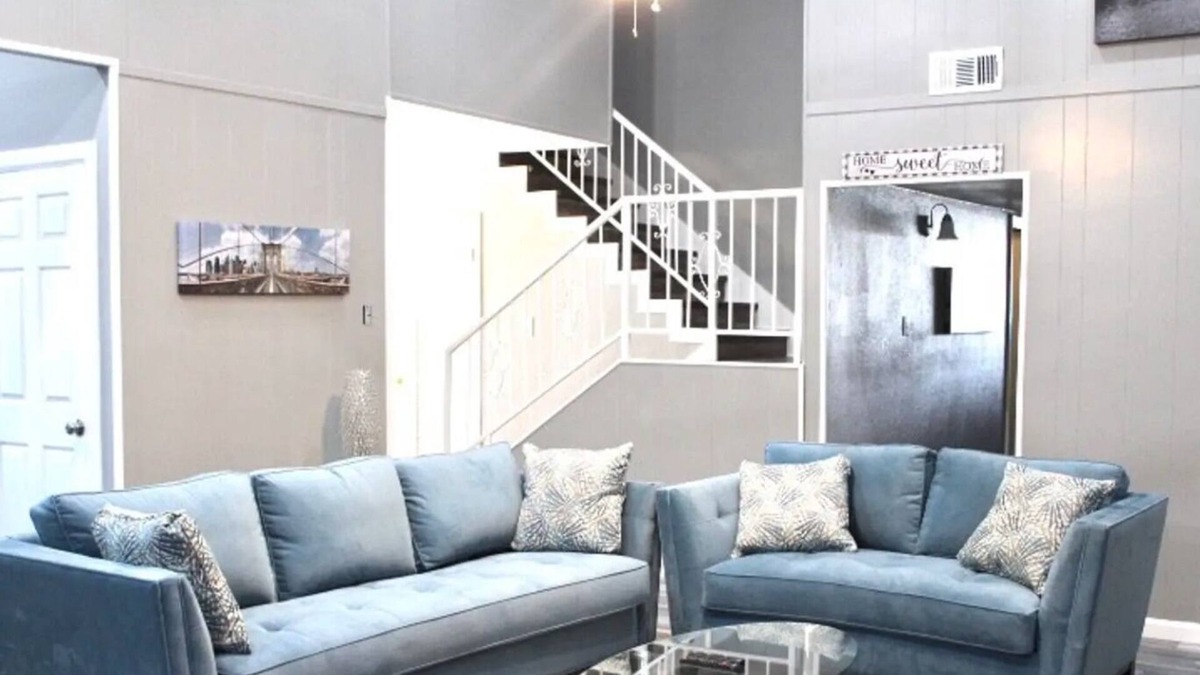 Leon Valley House | CYC Eclectic Escape Big House