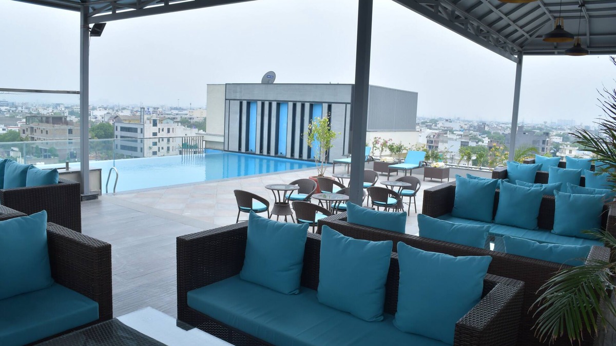 Jaipur Hotel | Cygnett Park BL