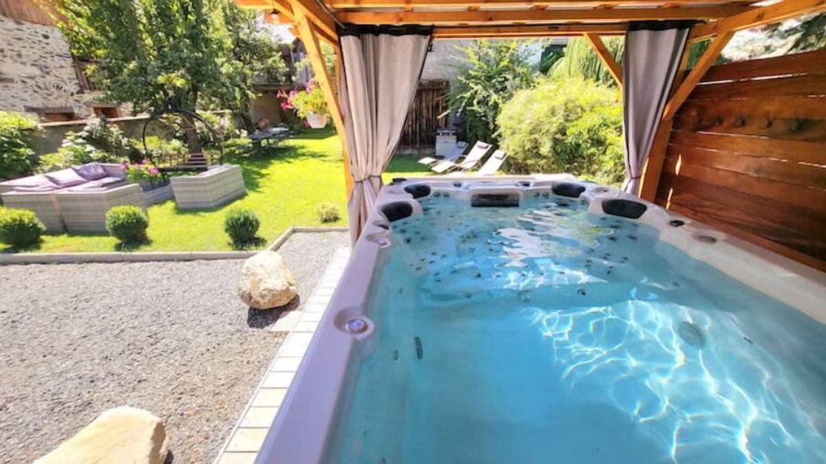 Le Bourg-d'Oisans Ski Chalet | Détente & Sport Jacuzzi/piscine Sauna Billard Bar