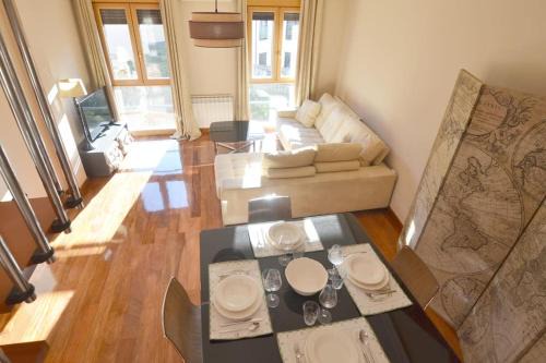 Old Town Apartment | Dúplex Sierpes centro parking