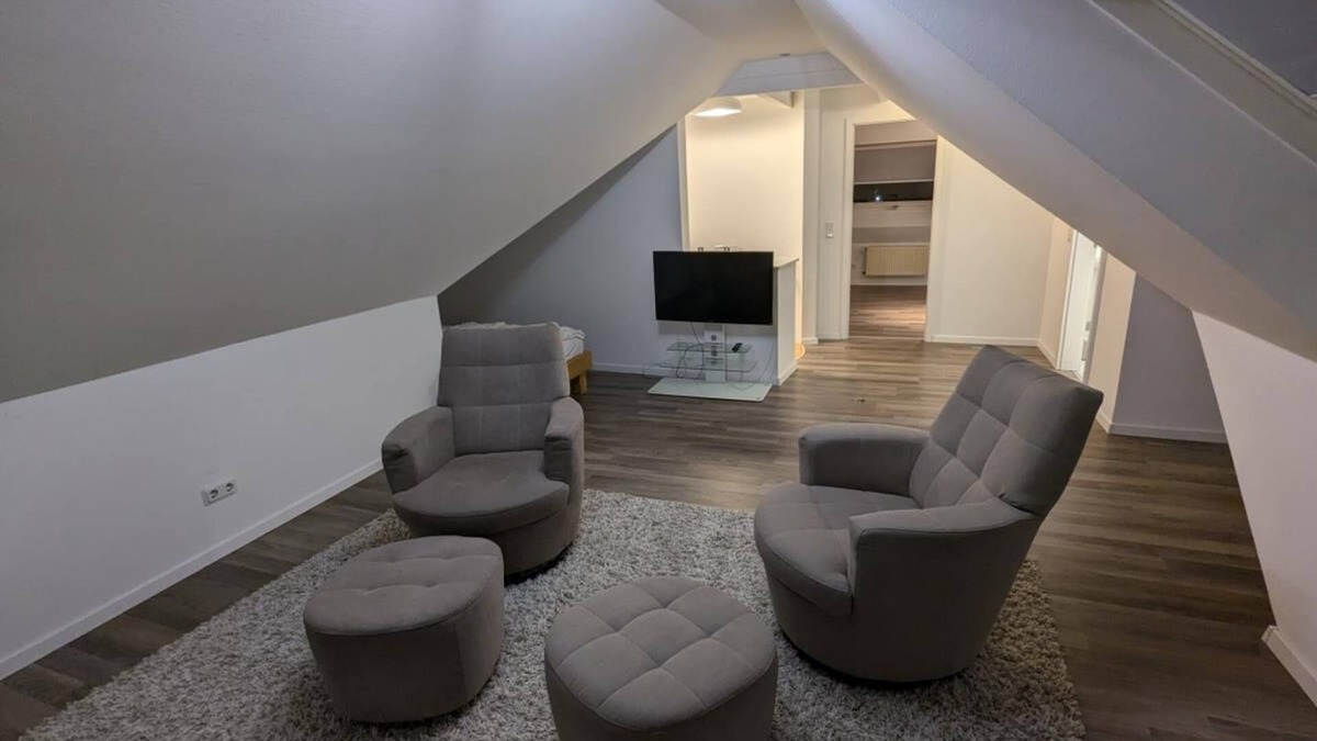 Lembruch Apartment | Dümmerdiva - Exquisite Wohnung mit Traumhaftem Seeblick