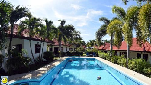 Rawai Resort | D&K Smiley Phuket Resort