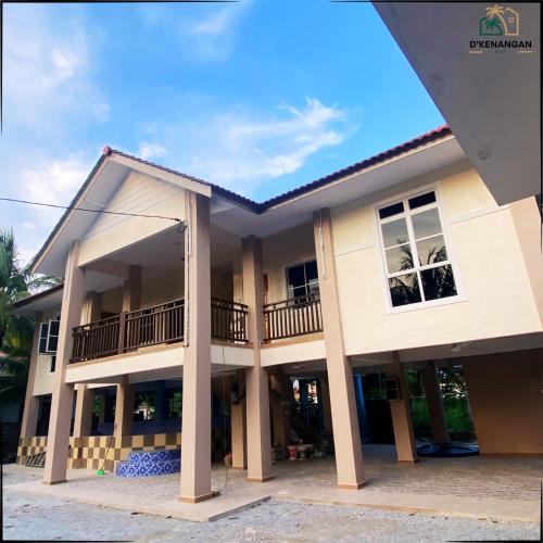 Bachok Hotel | D'Kenangan Kita Guest Room