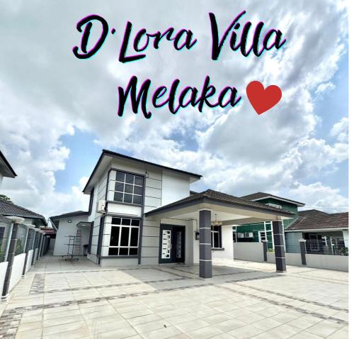 Krubong House | D'Lora Villa Melaka
