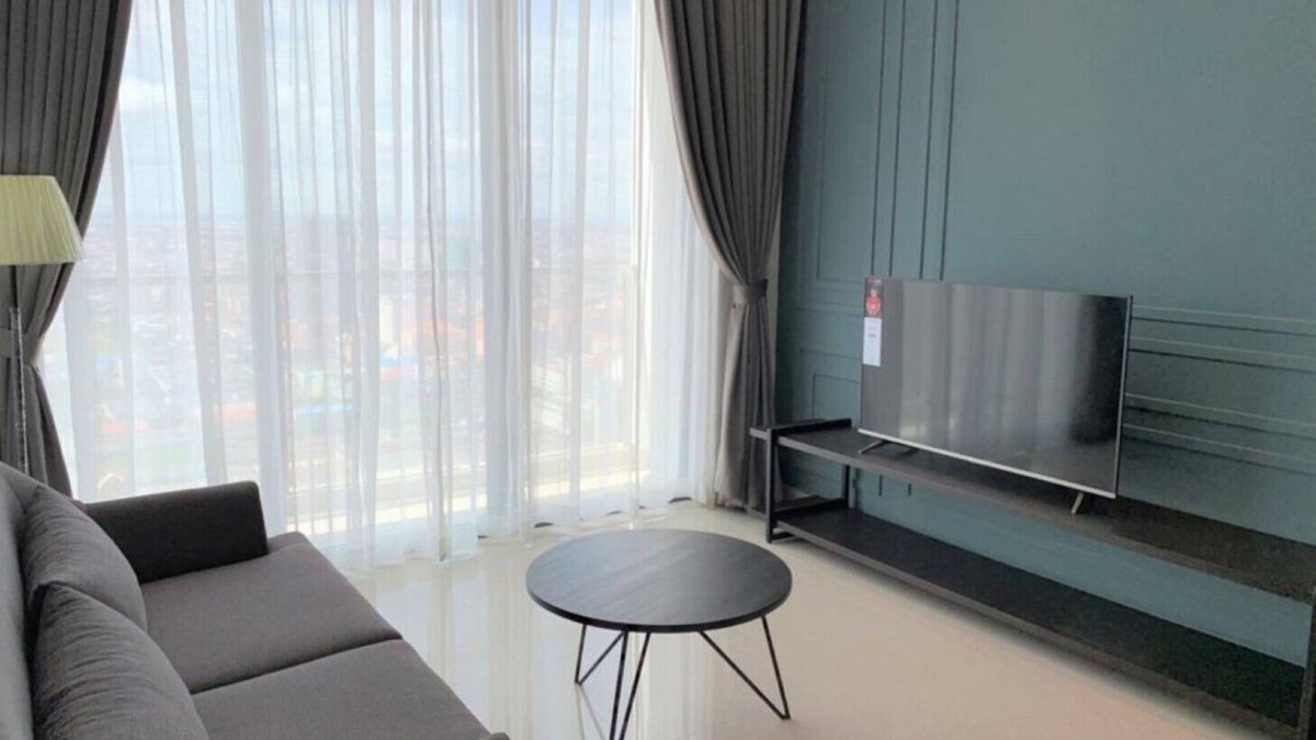 Phnom Penh City Centre House | D Suites at The Skyline One Bedroom No.13