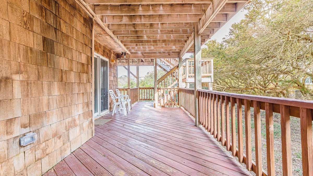 Tuckahoe House | D0236 Aylesbury. Oceanside Home in Duck, Community Pool, WiFi, Sunday Turn