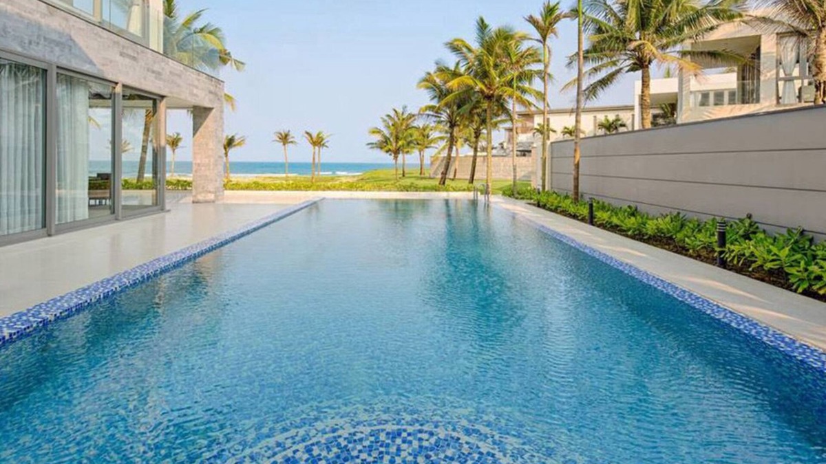 Ngu Hanh Son Villa | Da Nang Beachfront Luxury Villa for Vacation
