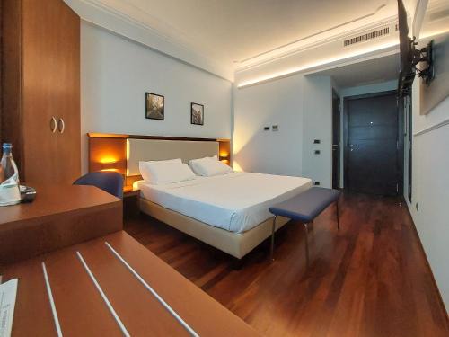 Parma Hotel | Dado Hotel International