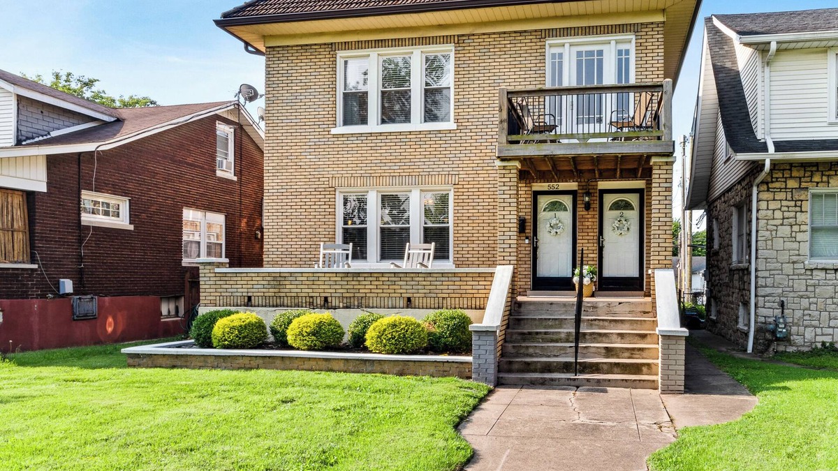 Louisville House | Daily Double-Expo, UofL, Downtown, Highlands, close to track, NEW LISTING!