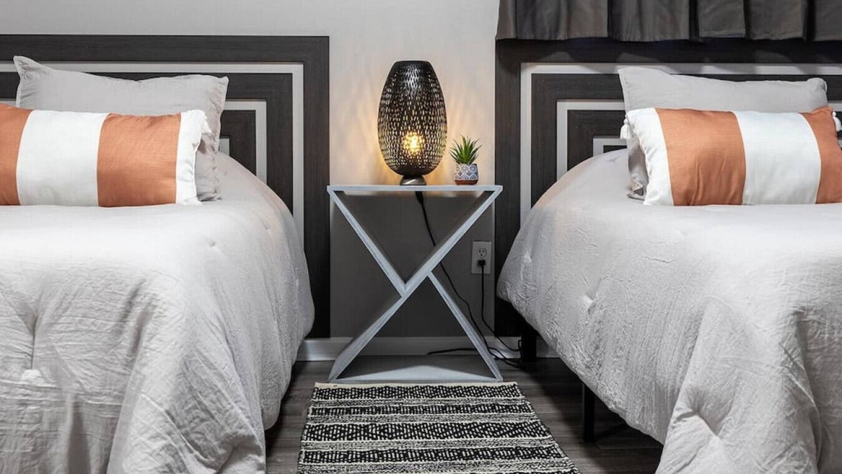 Redford House | Dalby · New Redford Suites - Staycation!