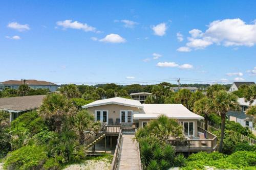Pawleys Island House | Dale's Coastal Retreat Pet Friendly w/Ocean Views