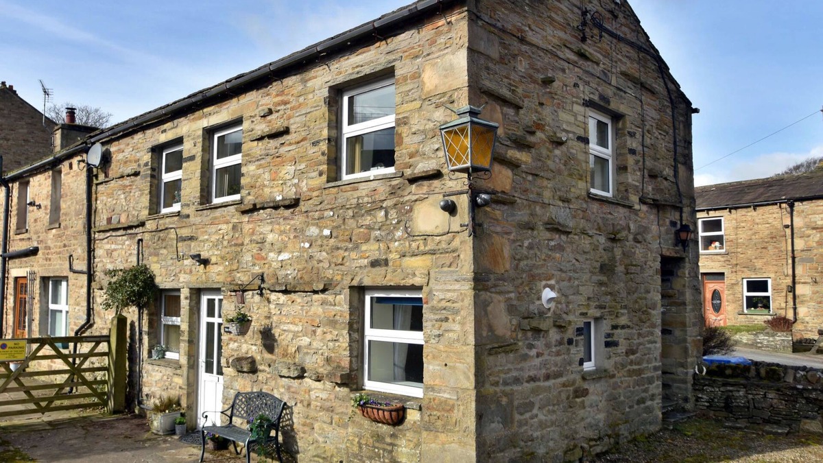 Hawes House | Dales Barn Top by Interhome