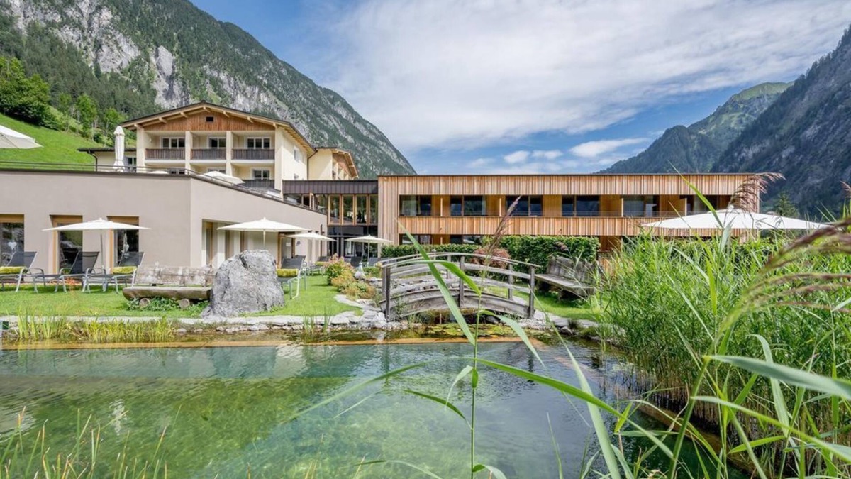 Brand House | Daleu 2 1-2 days - Alpenhotel Zimba