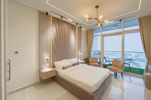 Dubai Apartment | Damac Hills Carson studio on Golf Course