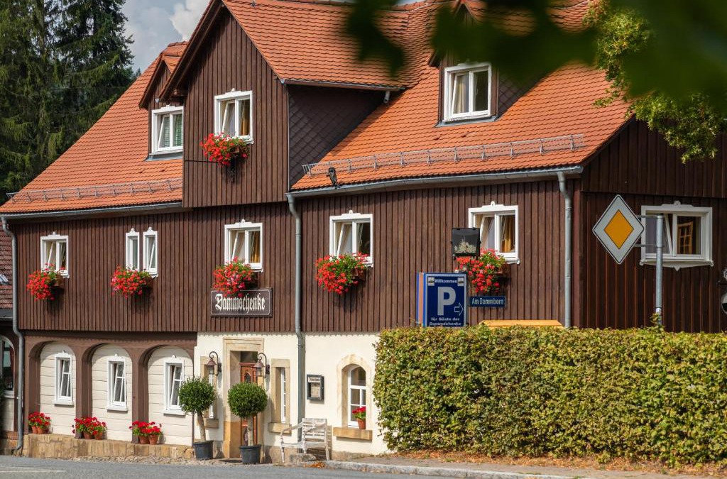 Jonsdorf Hotel | Dammschenke Gasthof & Hotel