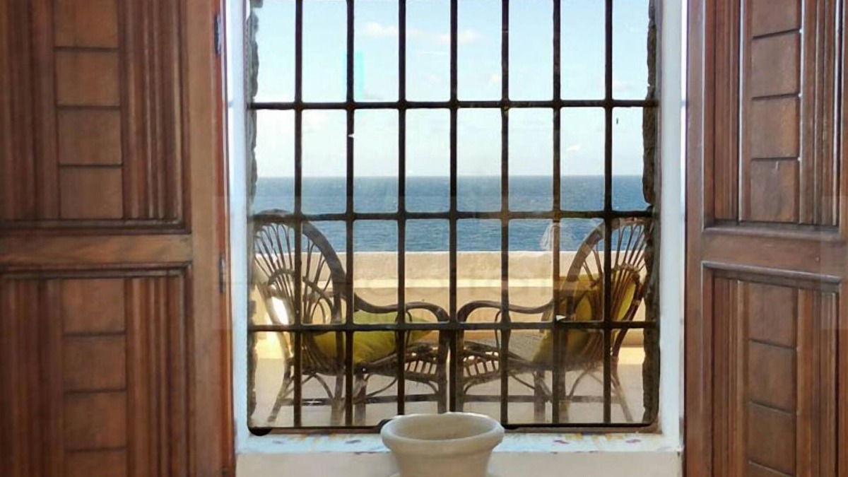 Pantelleria Villa | Dammuso beachfront with stunning views of unforgettable sunsets