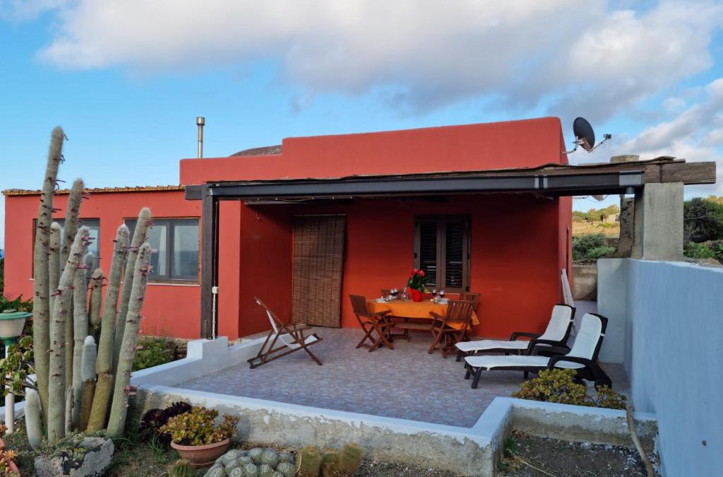 Pantelleria House | Dammuso "il cactus"
