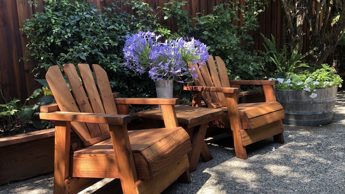 Santa Rosa Cottage | Dan's Place. Cozy Cottage in Quiet Older Santa Rosa Neighborhood