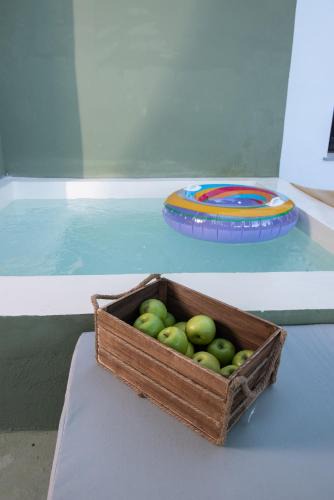 Tsagarada House | Dandy Villas Tsagkarada-Green Apple-Jacuzzi-Sea View