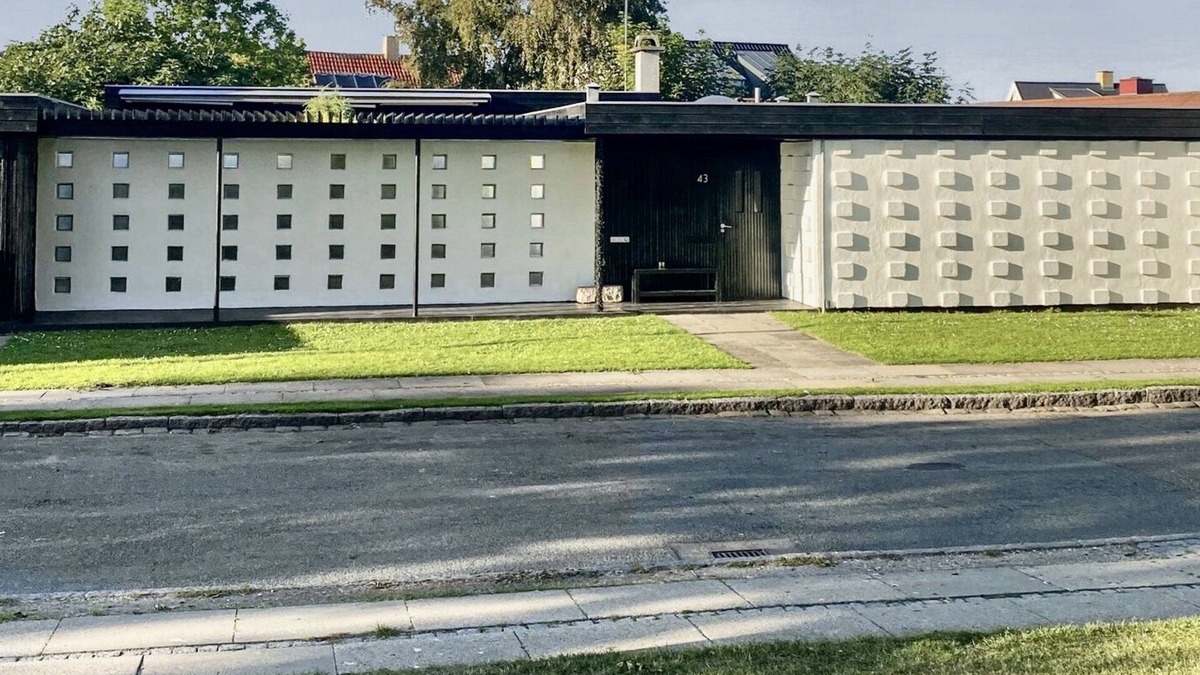 Amager Villa | Danish Mid-Century Modern Architecture House (1959) by the Beach in Copenhagen.