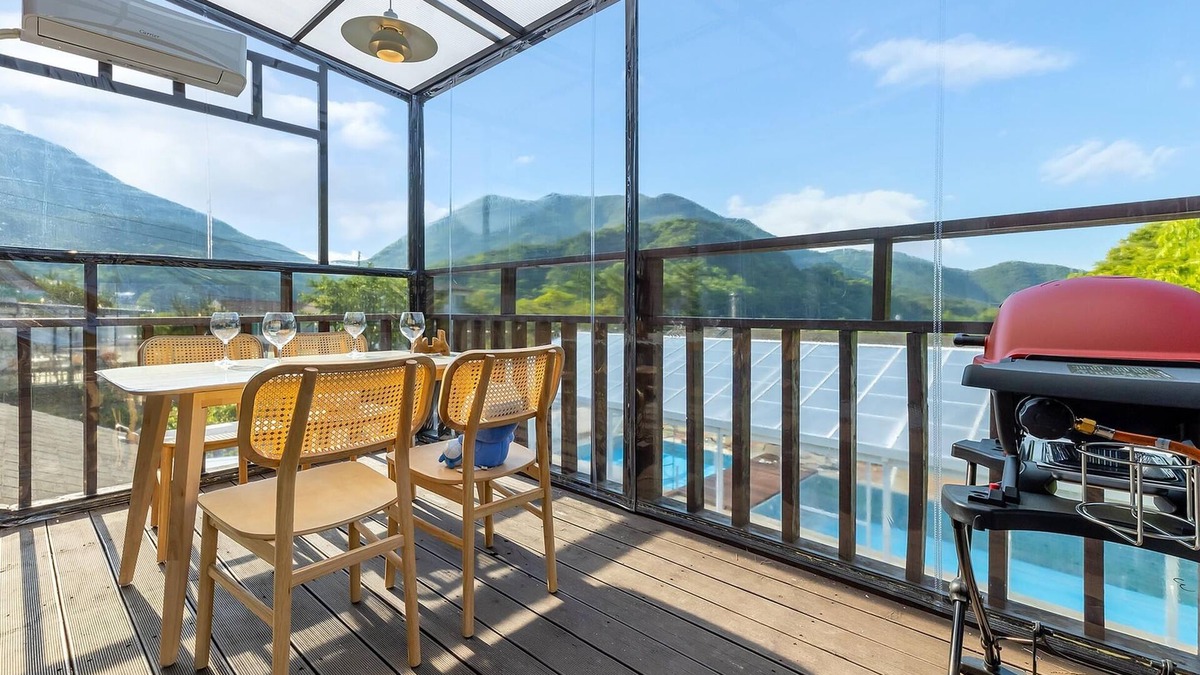 Danyang House | Danyang Dangdangi Dog Pension Black