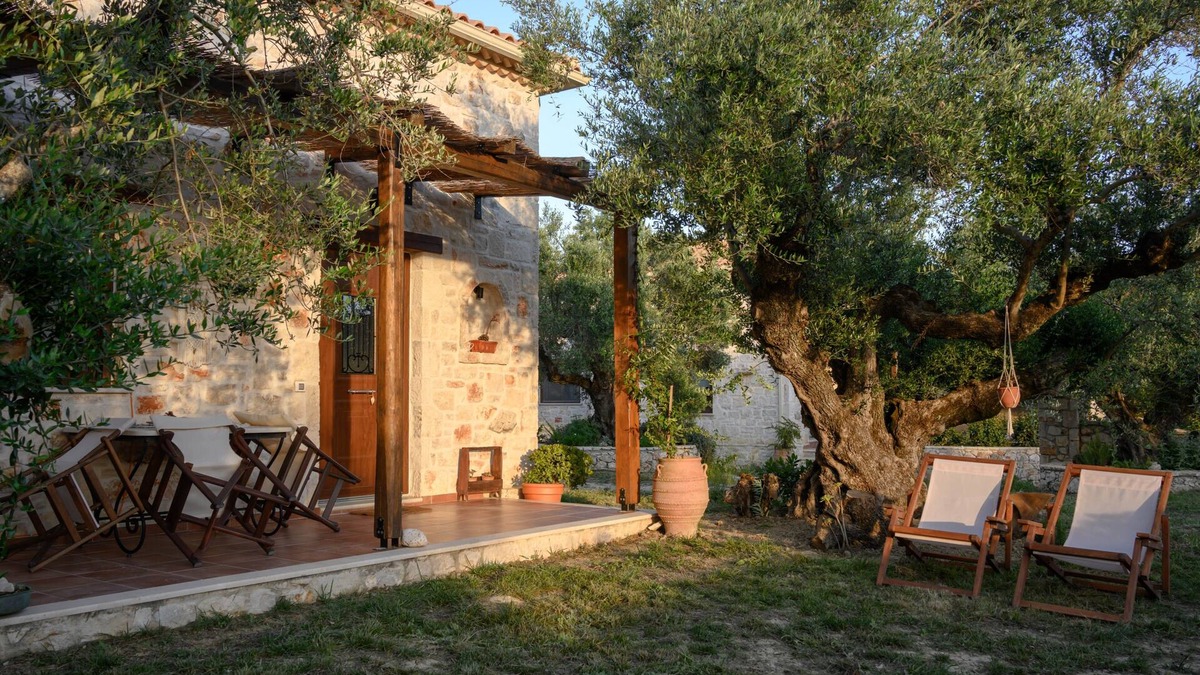 Zakynthos Cottage | Daphne Cottage | Lioriza Houses Zakynthos