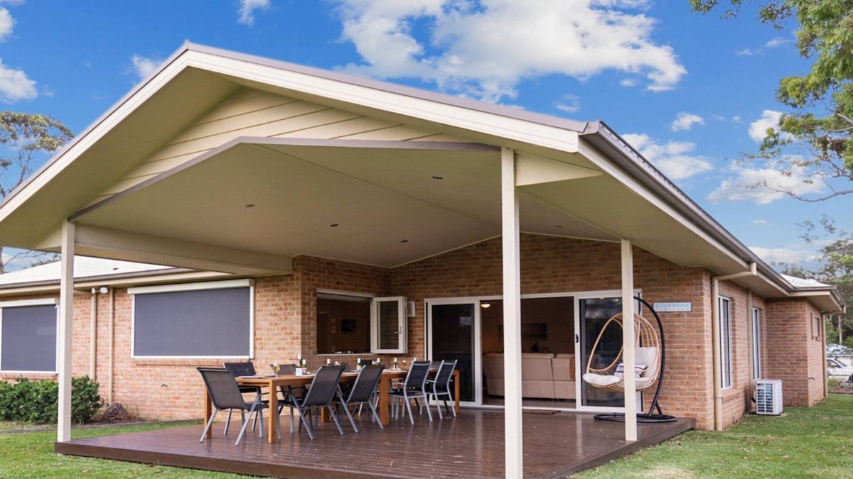 Callala Bay House | Darya Dream – 400m stroll to Callala Bay