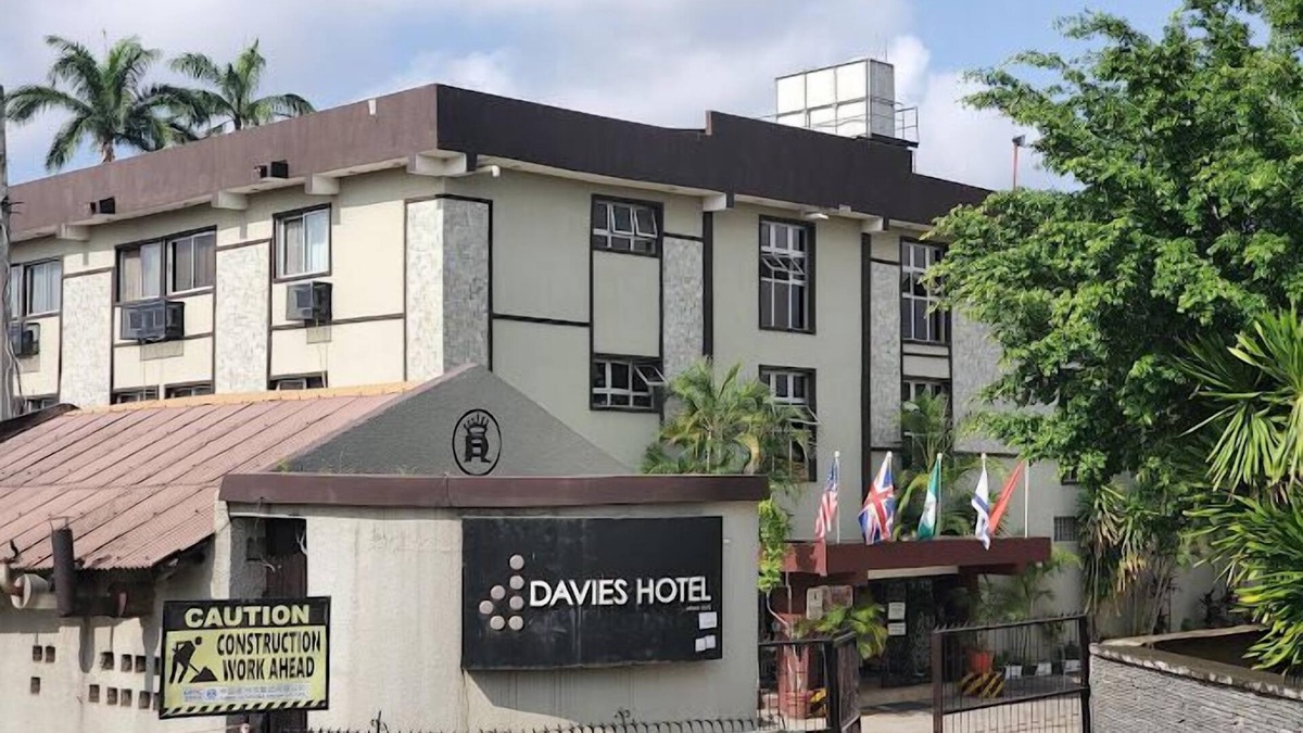 Ibadan Hotel | Davies Hotels