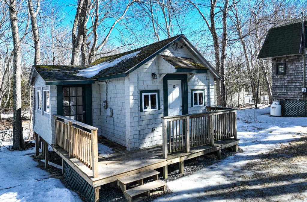 Otter Creek Hotel | Davis Cabin