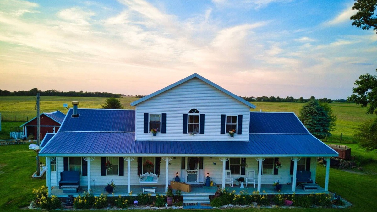 Elmira Bed & Breakfast | Dawn's Dozen Bed and Breakfast