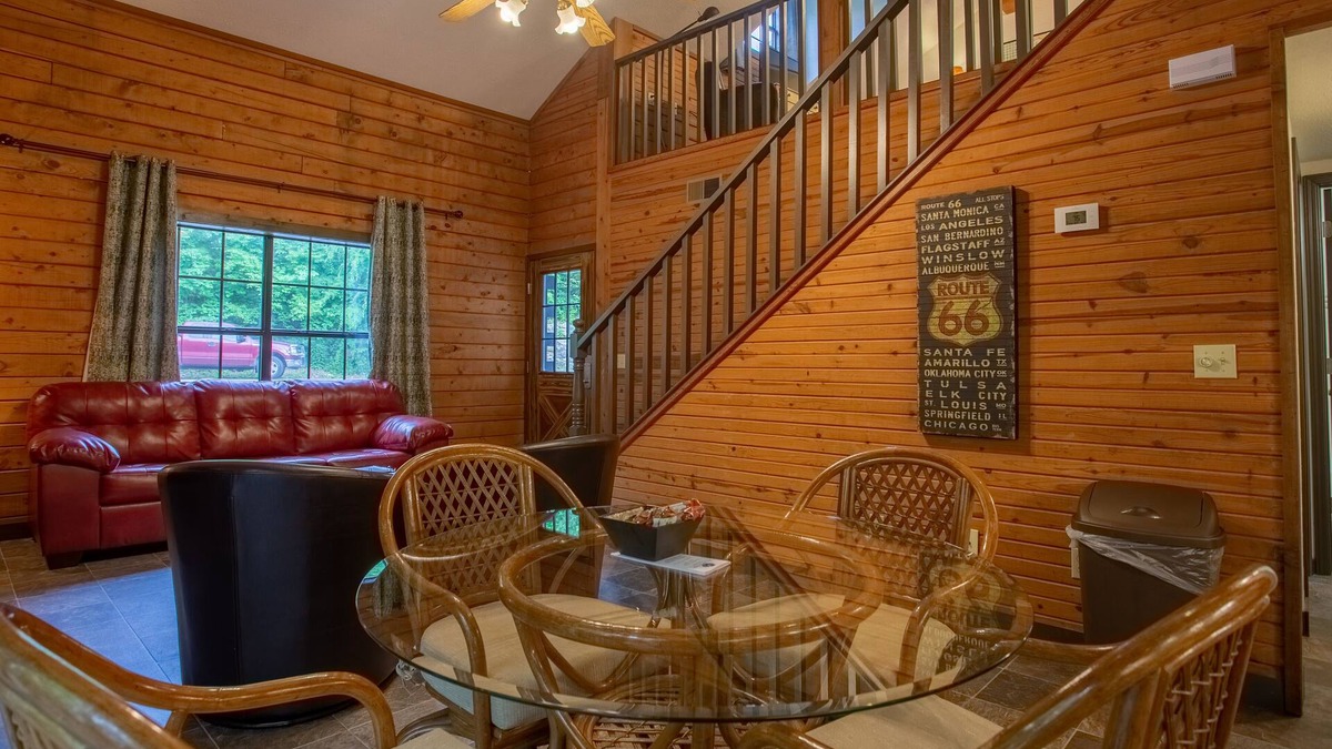 Table Rock Cabin | Day Dreamer 2 Bedroom Duplex by RedAwning