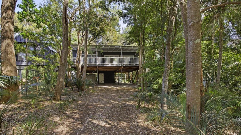 Pearl Beach House | Day Dreamer On Diamond