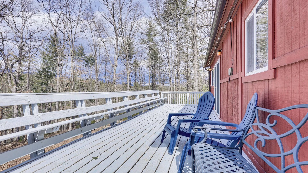 Broadway Cabin | Day Trip to Shenandoah: Family Gem w/Mtn Views