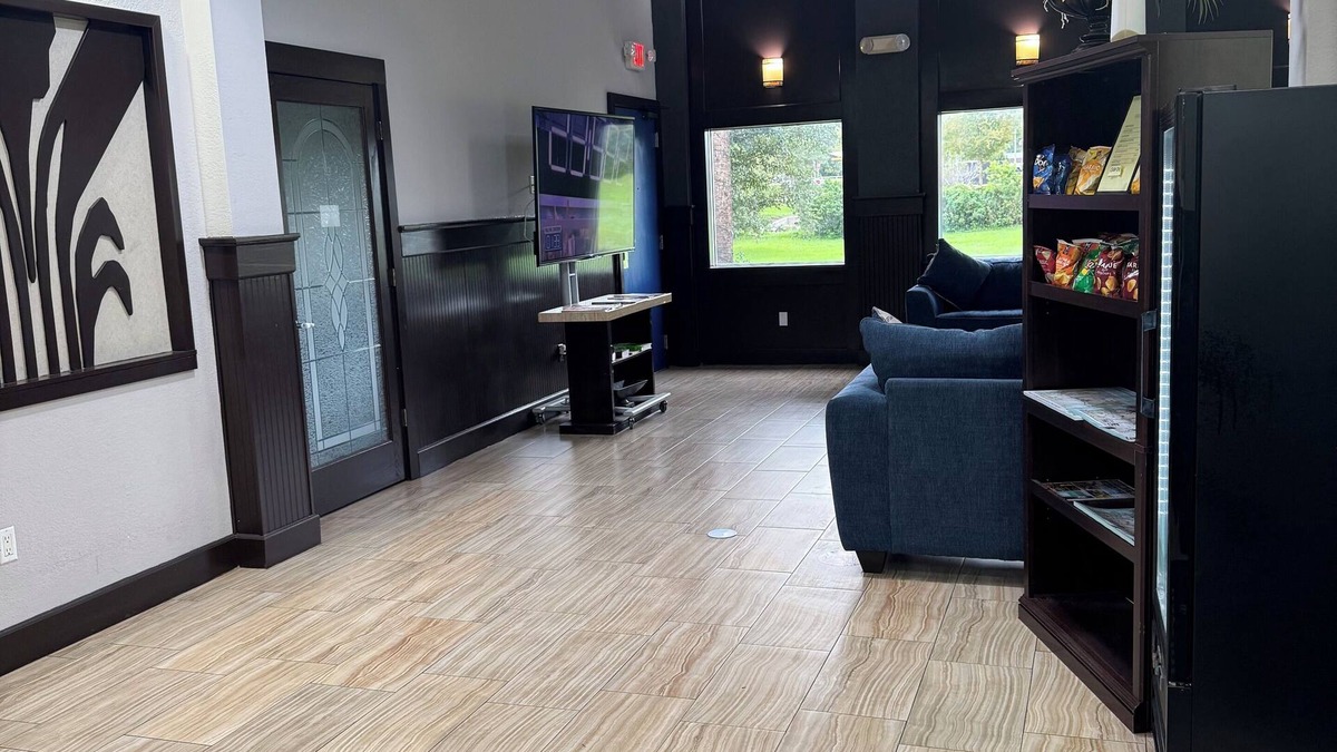 Brooksville Hotel | Days Inn by Wyndham Brooksville/Dade City