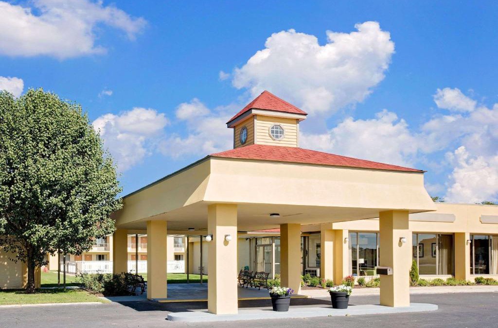 Easton Hotel | Days Inn by Wyndham Easton