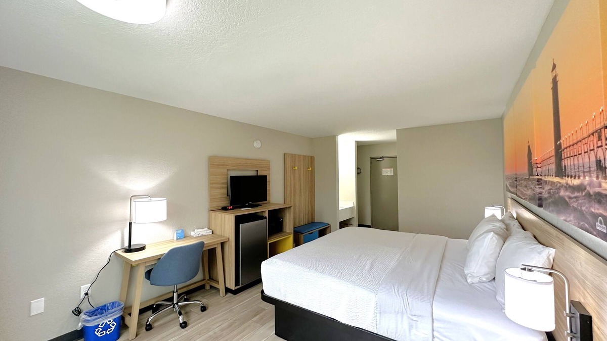 Holland Hotel | Days Inn by Wyndham Holland