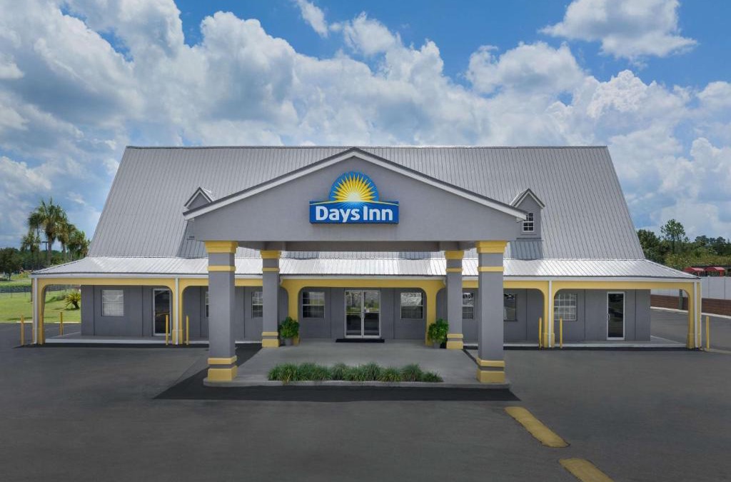 Lake City Hotel | Days Inn by Wyndham Lake City I-75