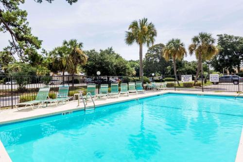 Little River Hotel | Days Inn by Wyndham Little River