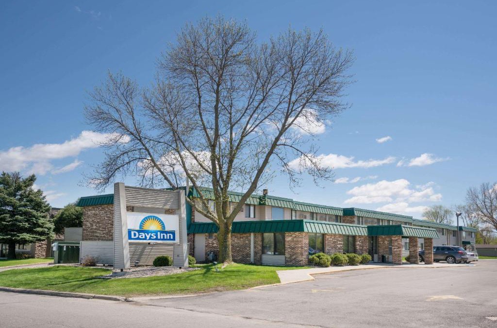 Mason City Hotel | Days Inn by Wyndham Mason City