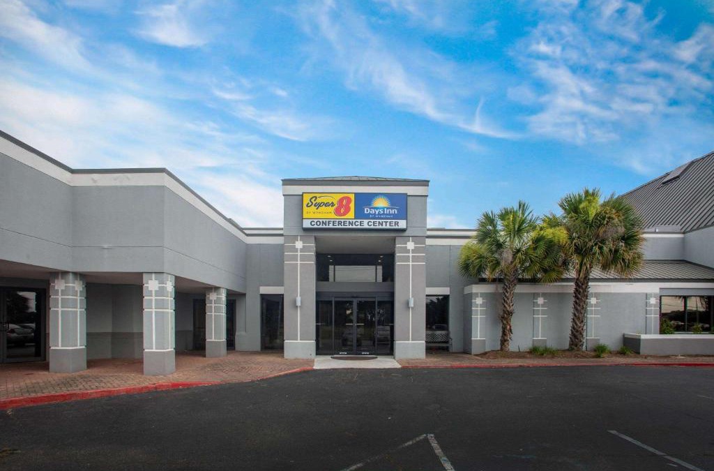 Mobile Hotel | Days Inn by Wyndham Mobile I-65