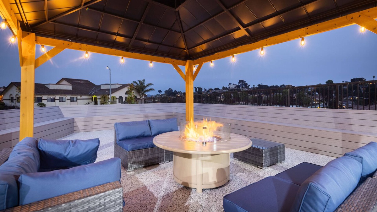 Arroyo Grande Hotel | Days Inn by Wyndham Arroyo Grande/Pismo Beach