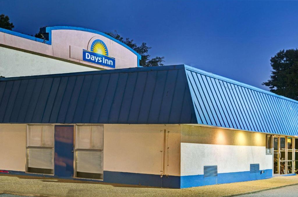 Elizabeth City Hotel | Days Inn by Wyndham Elizabeth City