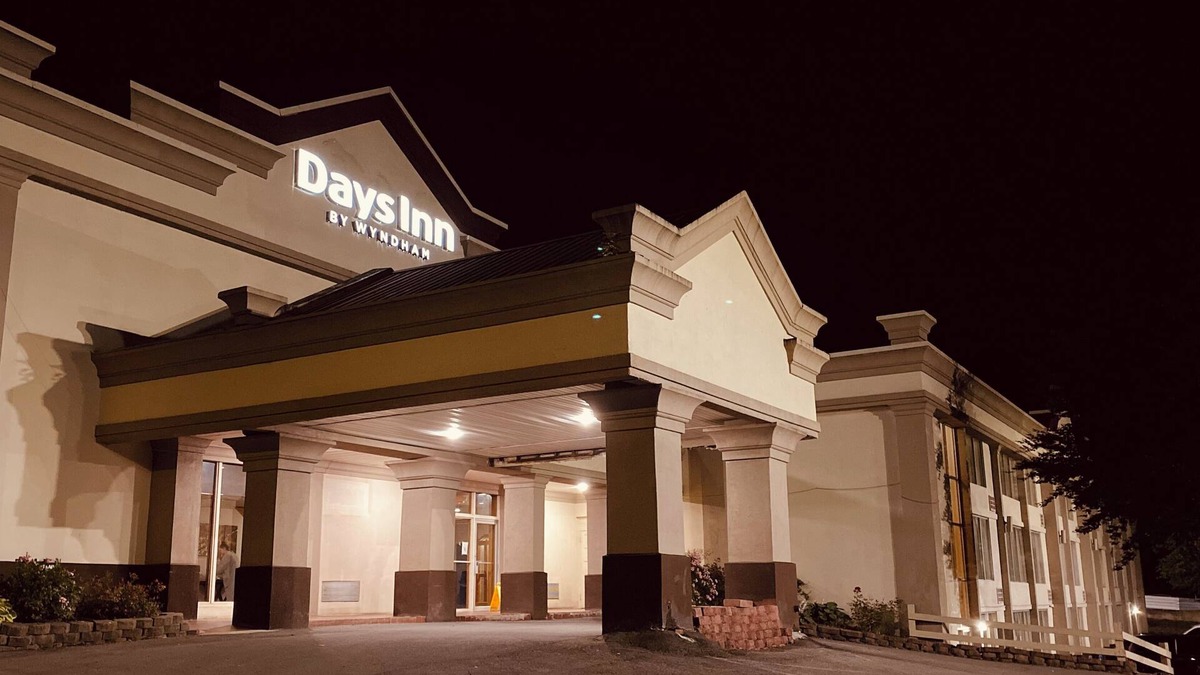 Williamsport Hotel | Days Inn by Wyndham Williamsport