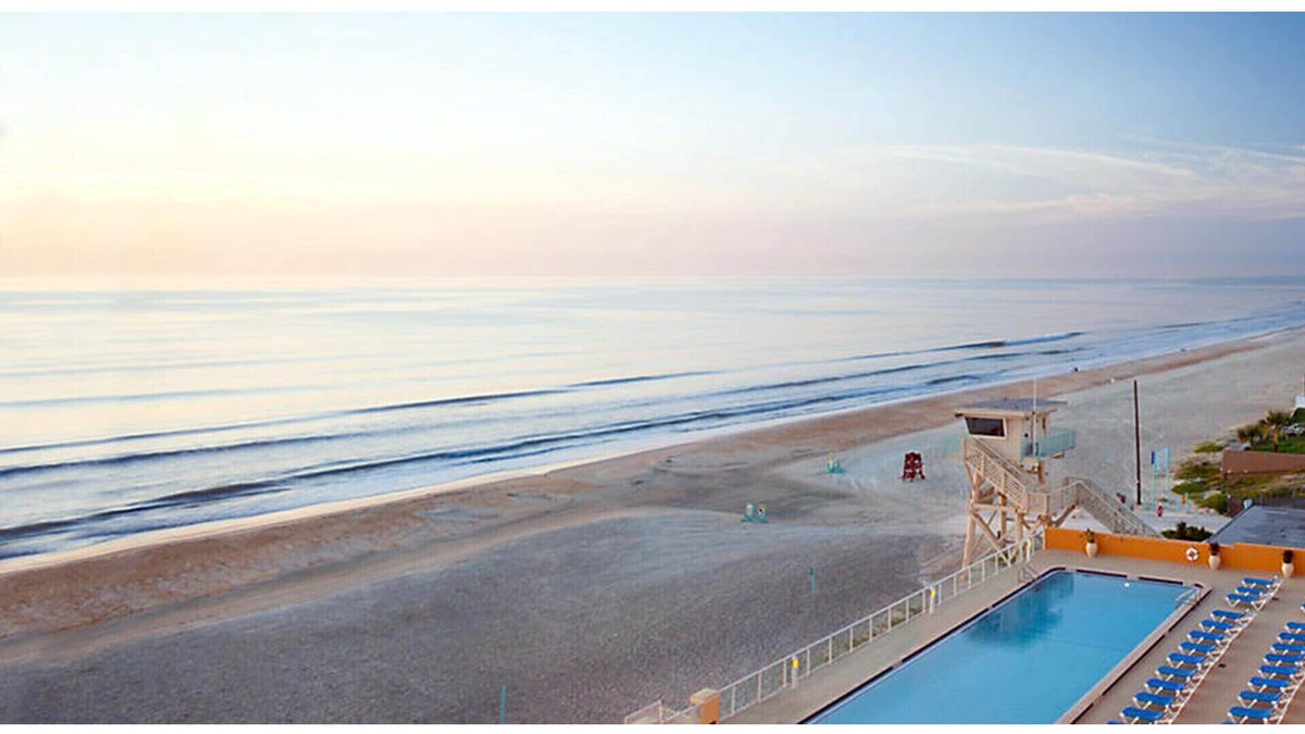 Ormond Shores Apartment | Daytona- BIKE WEEK Underground Parking- Oceanfront Studio-