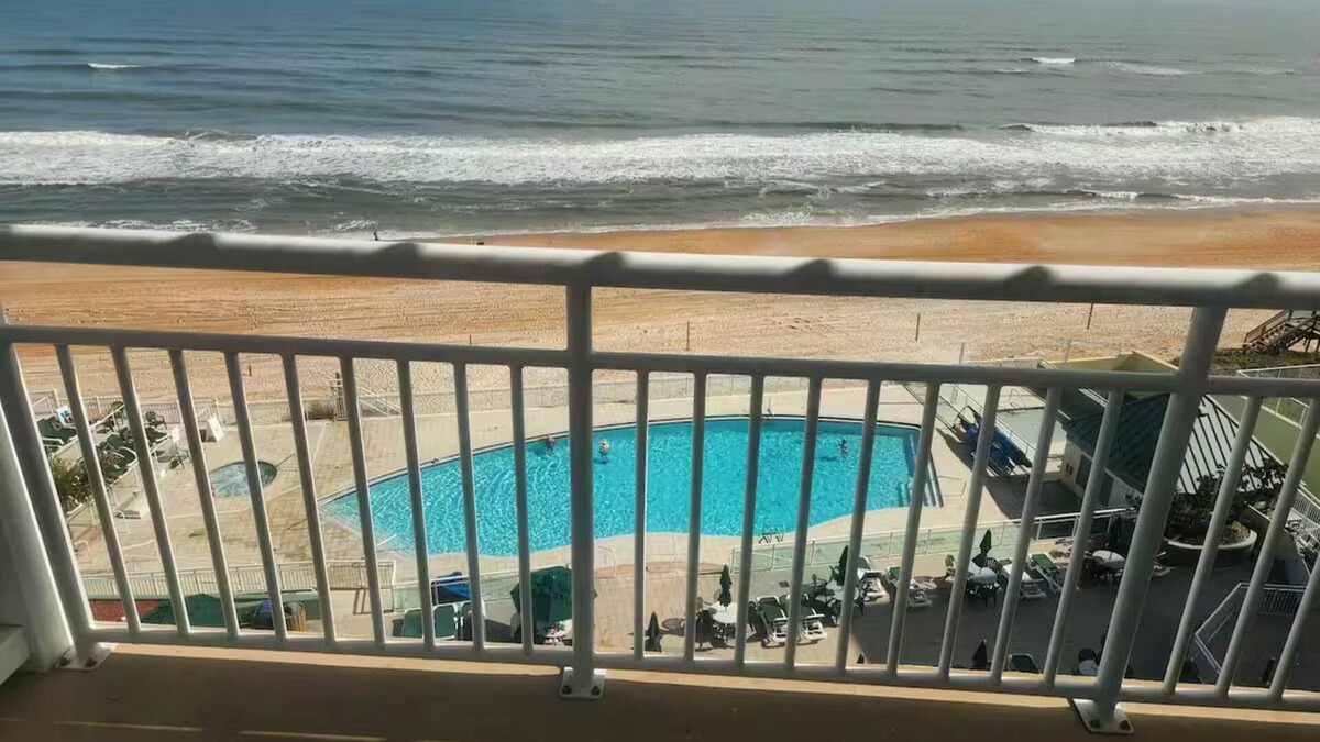 Ormond Beach Resort | Daytona Bike Week, Royal Floridian-Beach Front 2-bedroom, 2 bath condo, sleeps 6