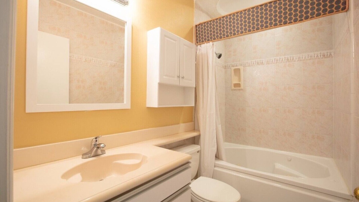 Lenox Park Villa | Daytona On The Beach. Its a Spring Fling!