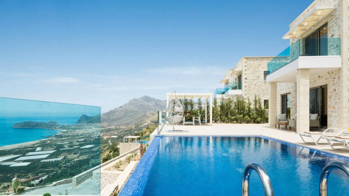 Zerviana Villa | Dazzling Villa for 7 guests overlooking Phalasarna Beach