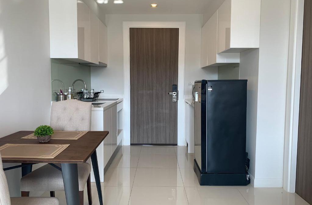 Bang Sare Apartment | De Amber Pattaya by ME
