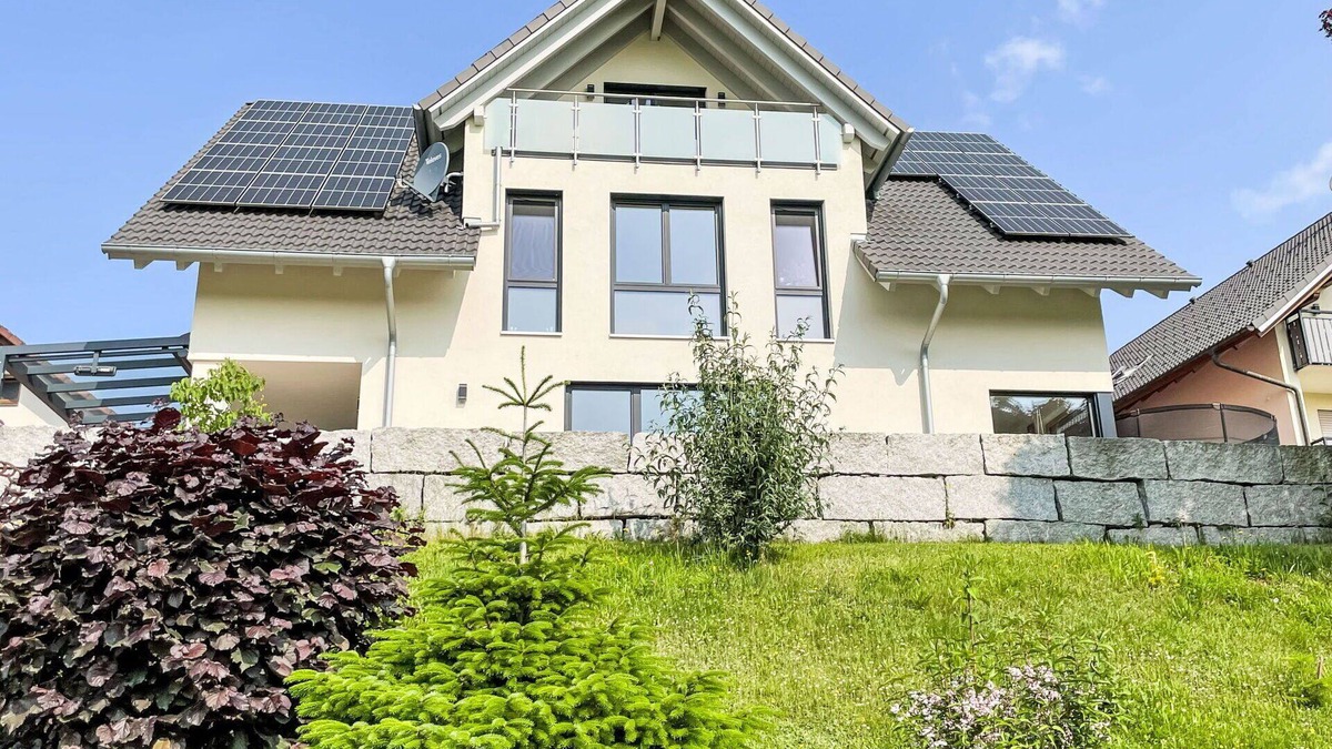 Biederbach Apartment | Beautiful apartment for 4 guests with WIFI, TV and balcony